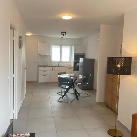 Echappee Brionnaise T2, Clim, Terrasse, Parking 펜션 *
