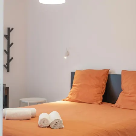 Дом отдыха Echappee Brionnaise T2, Clim, Terrasse, Parking Saint-Nizier-sous-Charlieu