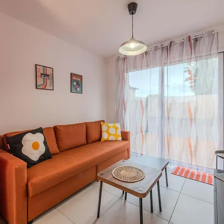 Echappee Brionnaise T2, Clim, Terrasse, Parking Semesterbostad *
